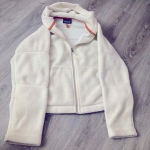 Patagonia white hooded fleece